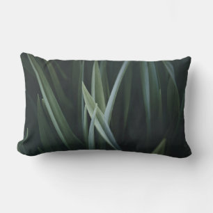 Cojín Lumbar Foto de cierre de hojas lineales verdes