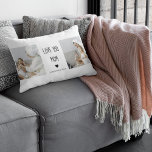 Cojín Lumbar Foto de colección moderna Te ama a tu mamá Mejor r<br><div class="desc">Si buscas un regalo sincero y significativo para mostrar tu amor y aprecio por tu madre, una foto moderna de collage podría ser una gran elección. Una moderna foto de collage es una manera única y creativa de mostrar tus recuerdos favoritos con tu madre. Normalmente implica combinar varias fotos en...</div>
