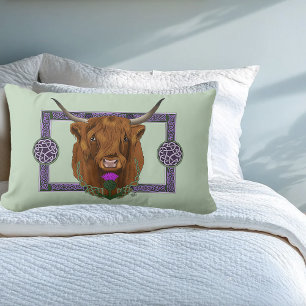 Cojín Lumbar Highland Scottish Cow Purple Celtic Knot Work