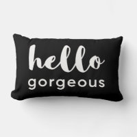 Hola Gorgeaous White sobre negro