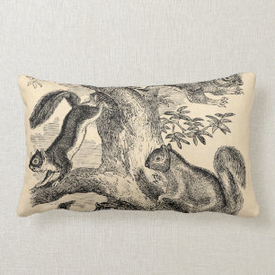Cojín Lumbar Ilustracion de las ardillas de los 1800s del