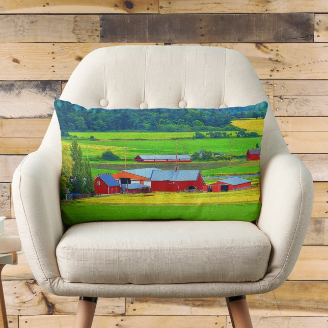 Cojín Lumbar Isla Whidbey Red Barn Lumbar Pillow (Subido por el creador)