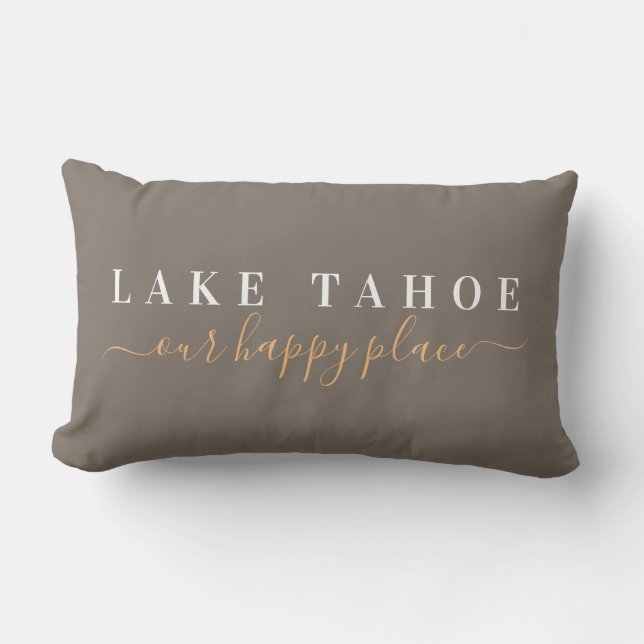 Cojín Lumbar Lago Tahoe Happy Place Lumbar Pillow (Anverso)