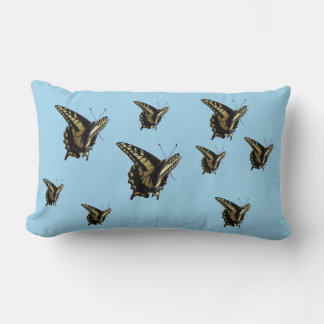 Cojín Lumbar Lumbar Pillow - Mariposas de cola torta en azul