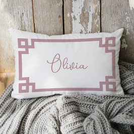 Cojín Lumbar Monograma de nombre personalizado malva y blanco