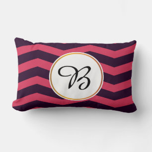 Cojín Lumbar monogramo y chevron estampado