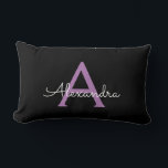 Cojín Lumbar Morado Black Script Girly Monograma Nombre<br><div class="desc">Monograma púrpura y negro Añadir su propio nombre almohada lumbar. Esto hace que el dulce perfecto cumpleaños 16,  boda,  ducha de novia,  aniversario,  ducha de bebé o fiesta de soltera sea regalo para alguien que ama el lujo glam y los estilos de moda.</div>