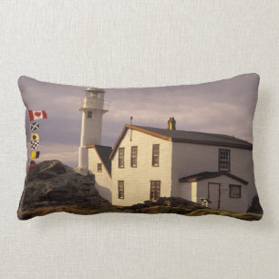 Cojín Lumbar NA, Canadá, Terranova, Lobster Cove. Lobo