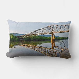 Cojín Lumbar Navegar Bajo Un Puente Sobre El Río Tennessee