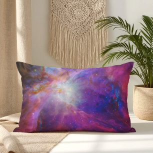 Cojín Lumbar Nebulosa de Orión con tinte rosa