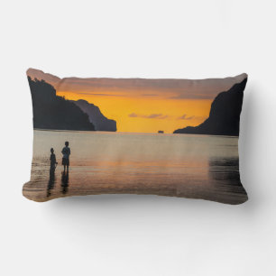 Cojín Lumbar Niños pescando al atardecer