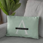 Cojín Lumbar Nombre personalizado de la Casa de la Moneda de Pa<br><div class="desc">Nombre personalizado de la Casa de la Moneda de Pastel minimalista</div>