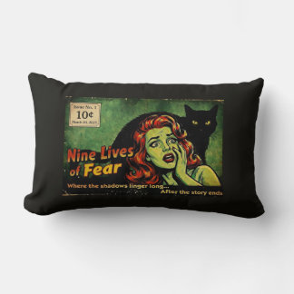 Cojín Lumbar Nueve Vidas de Miedo – Edición No. 1 Retro Horror 