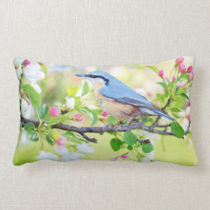 Cojín Lumbar Pájaro y flores azules de Apple