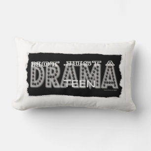 Cojín Lumbar Pilar adolescente dramático (no sólo una etiqueta)