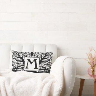 Cojín Lumbar Pilar Monograma blanco y negro de Avant Garden