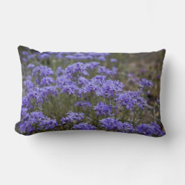 Cojín Lumbar Pillow 3 morado de flores silvestres