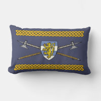 Polémicas medievales y Escudo