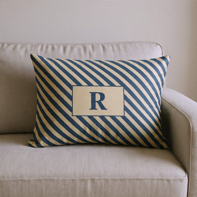 Cojín Lumbar Rayas Azules/Vanilla Monogramadas (Subido por el creador)