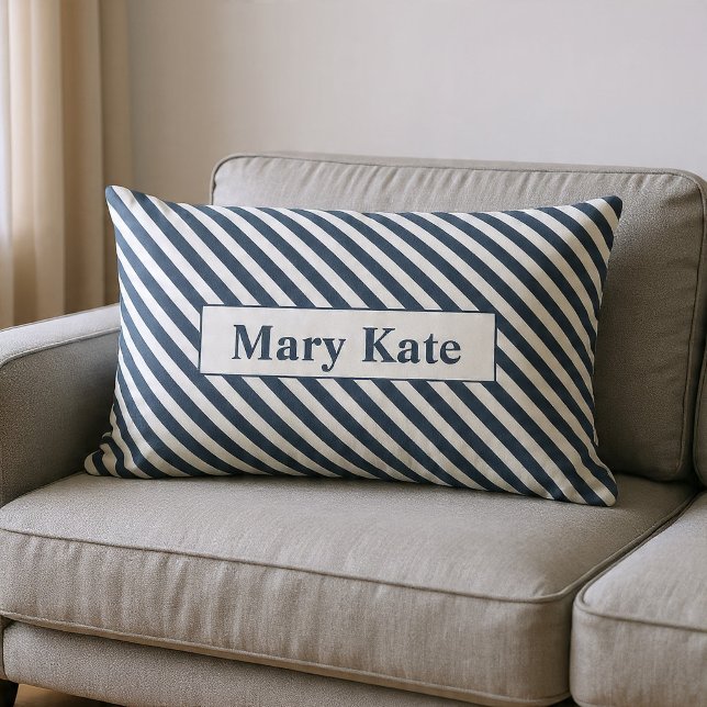 Cojín Lumbar Rayas Azules y Blancas Monogramadas (Subido por el creador)