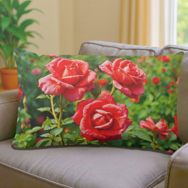 Cojín Lumbar Red Roses Lumbar Pillow (Lumbar pillow with red roses)