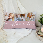 Cojín Lumbar Rosa de guión de amor Personalizado rosa 3 Collage<br><div class="desc">El diseño moderno y elegante de almohadas de tiro lumbar personalizado presenta un collage de fotos de tres (3) fotos favoritas con un diseño de tipografía simple y minimalista de "Amor" blanco que incluye detalles florecientes y cardíacos. Se pueden modificar los colores polvorientos rosa y blanco rosa.</div>