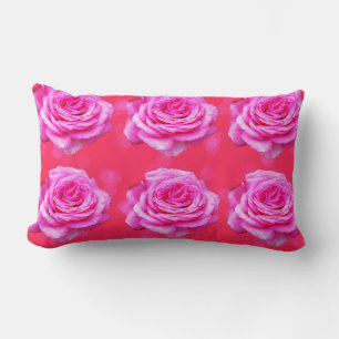 Cojín Lumbar Rosas Rosadas Sobre El Fondo De La Boquilla Rosa,