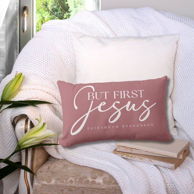 Cojín Lumbar Script elegante moderno pero primero Jesús rosa po (Subido por el creador)