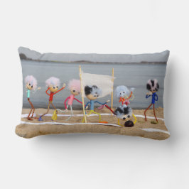 Cojín Lumbar Sportieve Fubby poppetjes die op het strand spelen