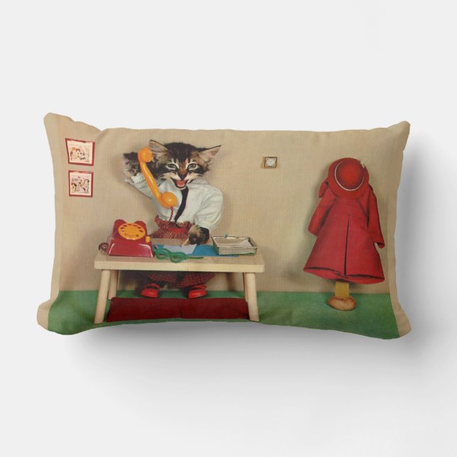 Cojín Lumbar tabby kitten secretaria (Anverso)