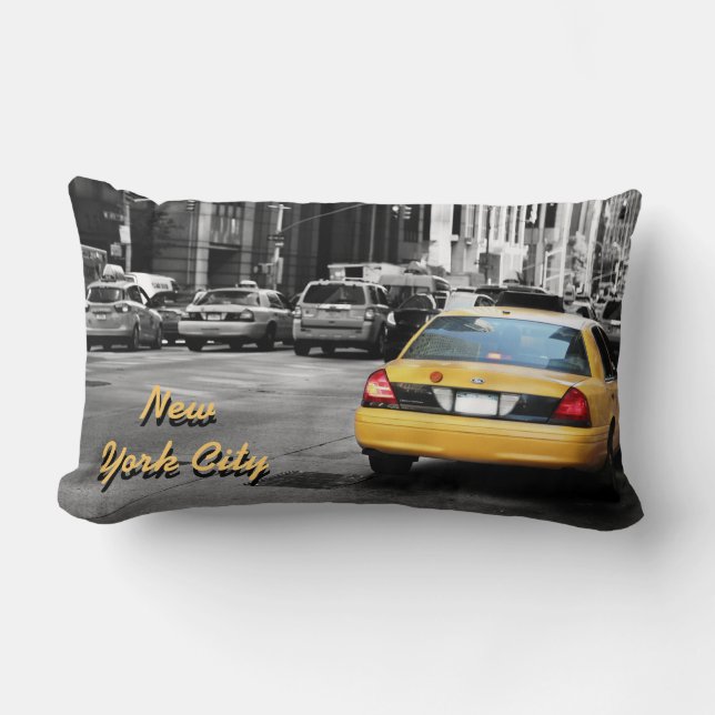 Cojín Lumbar Taxi del amarillo de la calle de New York City (Anverso)