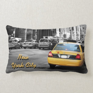 Cojín Lumbar Taxi del amarillo de la calle de New York City