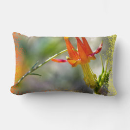 Cojín Lumbar Terminan los flamencos de Crimson Columbine