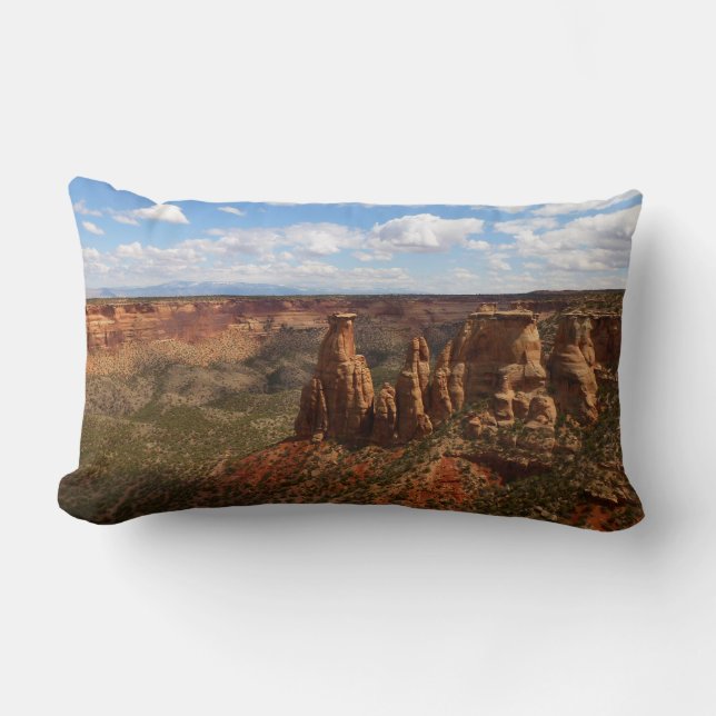 Cojín Lumbar Vista del Camino de Canyon Rim en el Monumento Col (Anverso)