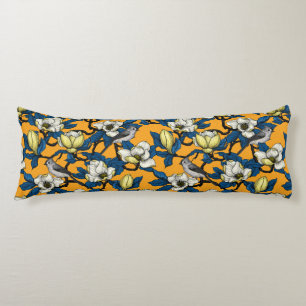 Cojín Magnolia en flor y pájaro del ratón 3