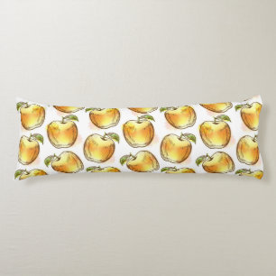 Cojín Modelo con la manzana amarilla