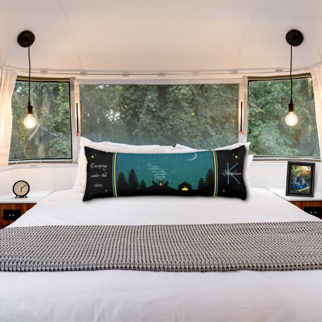 Cojín Monograma de acampada bajo las estrellas (Subido por el creador)