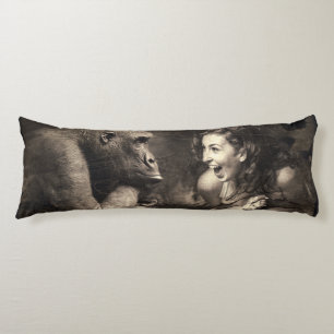 Cojín Mujer riéndose de gorila