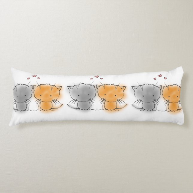 Cojín Naranja de gatitos y Ilustracion gris (Anverso)