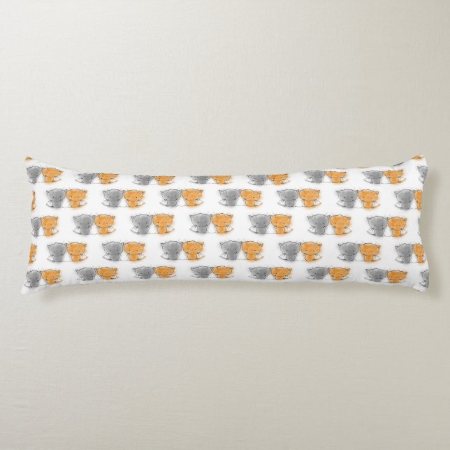 Cojín Naranja del patrón de gatitos dulces y gris (Anverso)