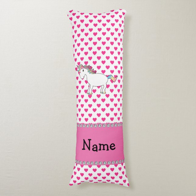 Cojín Nombre personalizado unicornio corazones rosados (Frente vertical)