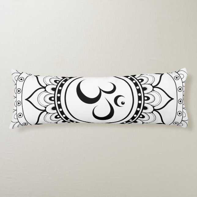 Cojín Om Mandala blanco y negro de doble cara (Anverso)