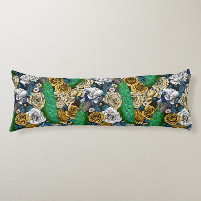 Cojín Pacocas en el jardín rosa 3 (Anverso)