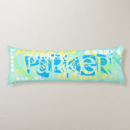 Cojín Pasteles suaves del collage del nombre de la