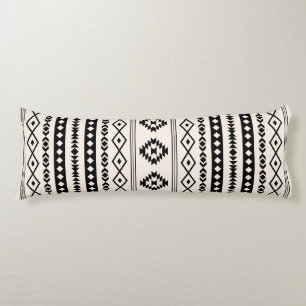 Cojín Patrón Aztec Black on Cream Mixed Motifs (V)