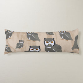 Cojín Patrón de búho y madera rústica