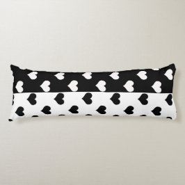 Cojín Patrón de corazón de amor blanco negro