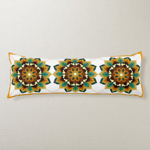 Cojín Patrón de Mandala 02 en amarillo y color marrón