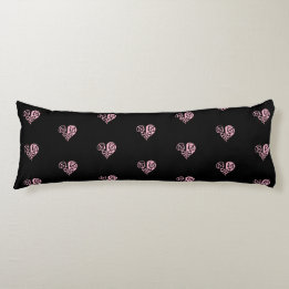 Cojín Pilar del cuerpo del corazón negro y rosado negrit
