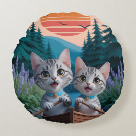 Cojín Redondo “Adventurous Kittens at Sunset – Cute Cat